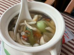 -然一素食餐厅(马利来广场店)
