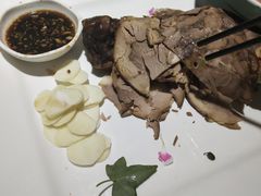-鸭王烤鸭店(三里河店)