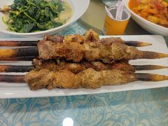 戈壁滩红柳烤肉-巴扎美食·新疆菜·西域歌舞表演餐厅(新疆大厦店)