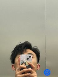 -Tloml salon