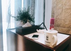 -AKOZO Beauty Salon
