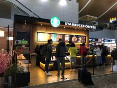 -星巴克(浦东机场T2到达店)