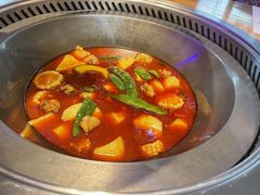 -山河屯铁锅炖·非遗铁锅炖(华强北店)