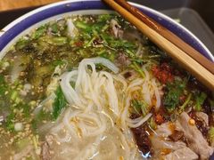 -云阿蛮云南生烫牛肉米线(奉贤路店)