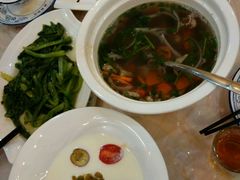 -马尔龙新疆饭店·清真(瑞景店)