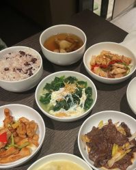 -悦家·美丽妈妈月子会所(龙奥店)