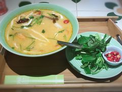 -越弥越南传统美食馆