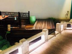 -佬麻雀·新湘菜(珠海金发购物中心店)