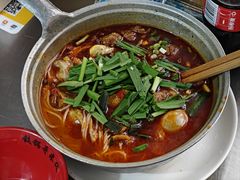 -铁锅哥米线