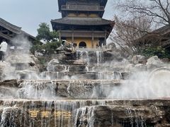 -茅山东方盐湖城景区