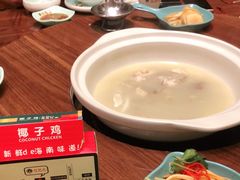 -龙泉人椰子鸡·糟粕醋·地标海南菜(龙昆南店)