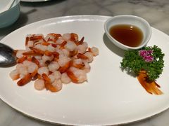 手剥草虾仁-蝶园·装修中(BFC外滩金融中心店)