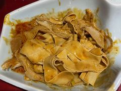 -窄巷子陕菜馆·地道陕西菜(粉巷店)