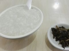 -老西白点心店