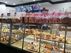 面包甜点陈列柜-山崎面包(百联世纪店)