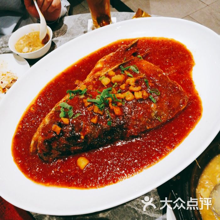 星洲酱蒸千岛湖大鱼头