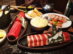-三出山火锅(南京万象天地店)