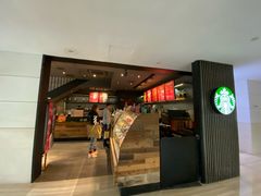 门面-星巴克(上海虹桥南丰城办公楼店)