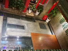 -梅龙镇酒家(南京西路总店)