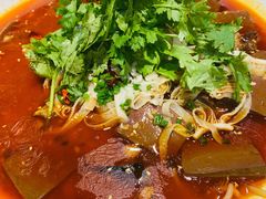 成都毛血旺-老大同酒家·糟卤·本帮菜(中山公园店)