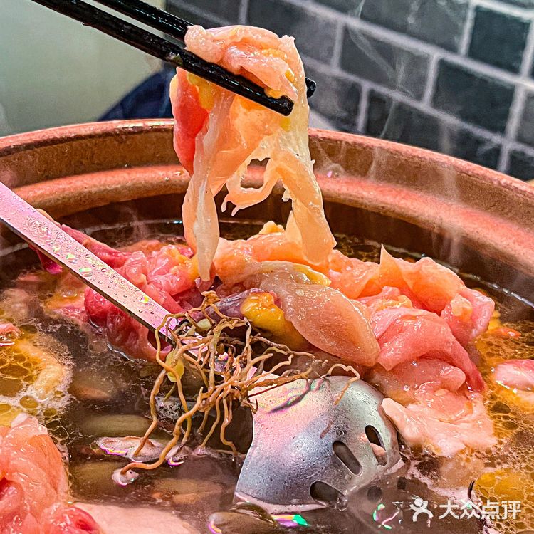 嘎嘎香石橄榄🫒鸡煲我还想再吃23456次‼️