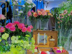 -神秘先生西餐酒廊