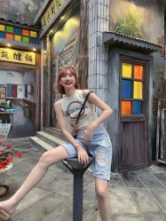 -BULB STUDIO 巴柏明星发型工作室