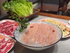 -四点金粥底火锅(沂州里店)