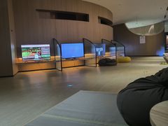 -涨巢·潮玩水疗局