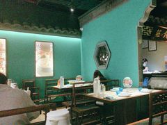 -佬麻雀·新湘菜(东方宝泰店)