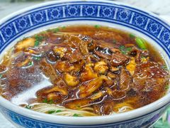 -沪西老弄堂面馆(定西路店)