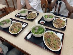 -飞厦老二手槌牛肉丸店