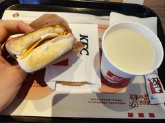 豆浆-肯德基(大悦城D馆店)