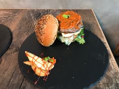 -HIGH FIVE哈福手工汉堡(桂林路店)