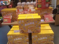 零售区-良品铺子(五角场万达店)