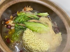 -威邵鸡煲(西华路总店)