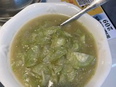 -三湘四水正宗湘菜(君峰路店)