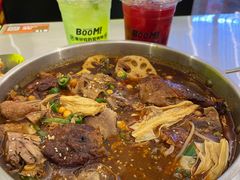 -蓉三少冒烤鸭·四川小吃集(北京首店)