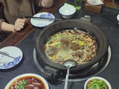 -秦巴石锅鱼