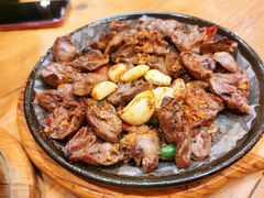 -老东镇啤酒屋海鲜加工·蒸汽海鲜·海鲜烧烤(台东店)