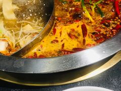 -沸炉重庆老火锅(军事博物馆店)