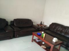 -京伟修鞋洗鞋奢侈品皮具护理店