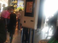 -麦当劳(欢乐谷店)