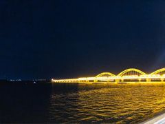 -人民防洪胜利纪念塔