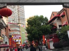 -吉庆街美食广场