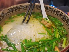 蒙自过桥米线-南蛮子(进贤路店)