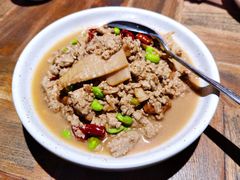 特色臭豆腐虾皮-老头儿油爆虾(胜利河美食街店)