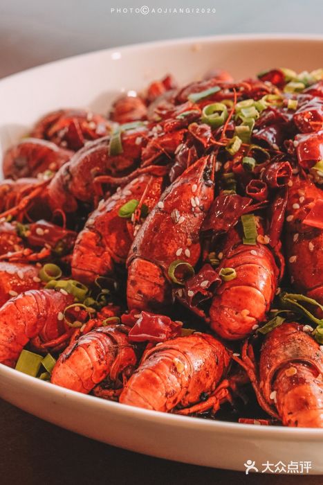 海尔洲际酒店品香苑自助餐厅一品吮指小龙虾图片