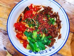 三合一棍棍面-老白家面馆(测绘东路总店)