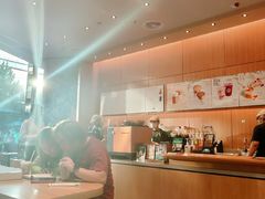 -星巴克(上海长宁来福士1F店)